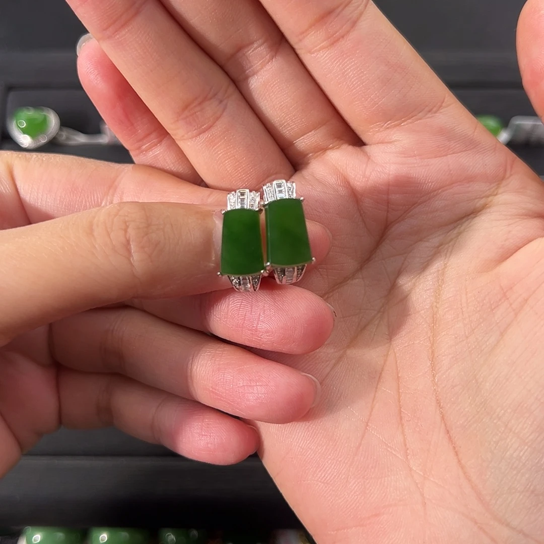 和田玉（碧玉）银S925镶嵌耳饰