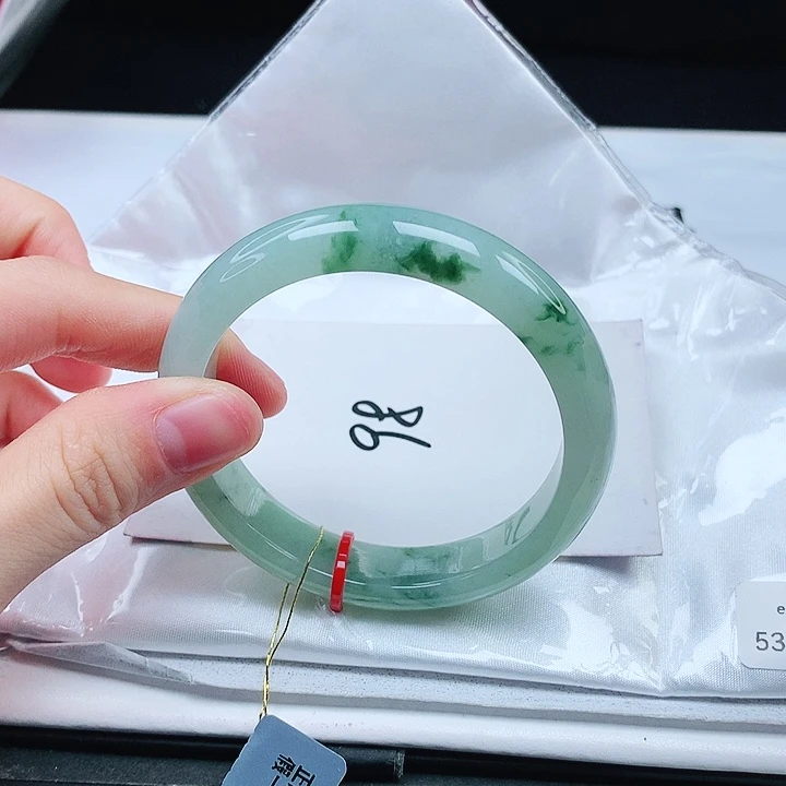 翡翠手镯未镶嵌缅甸天然a货手镯53+