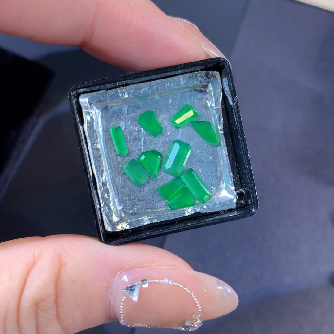 翡翠散珠6.76/3.96/2.25翡翠翡翠