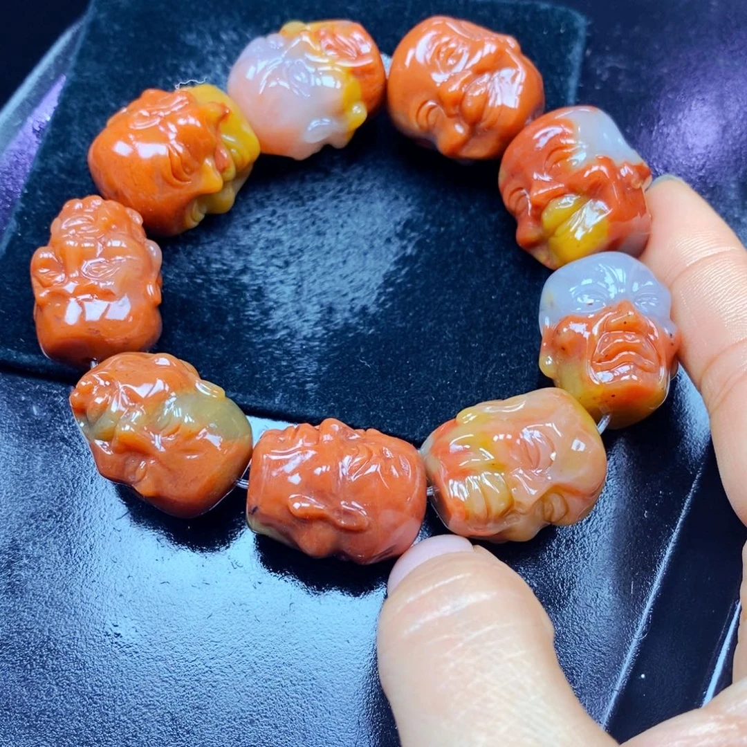 未镶嵌石英质玉（黄龙玉）颈饰