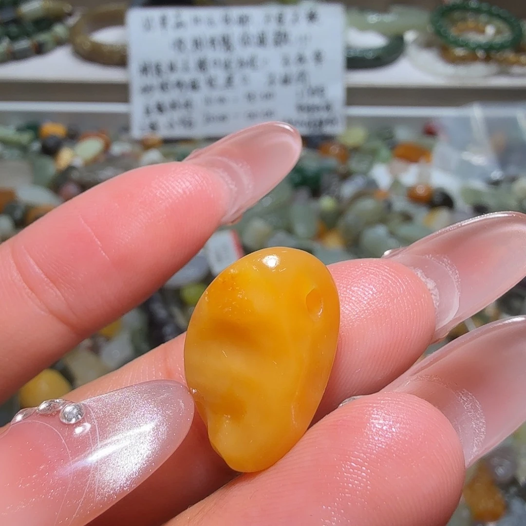 和田玉未镶嵌珠宝奇石