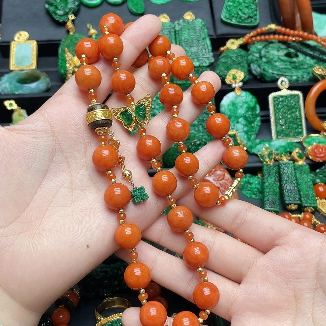 翡翠合金颈饰翡翠