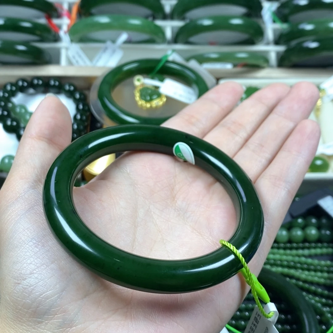 和田玉（碧玉）手镯未镶嵌晴*