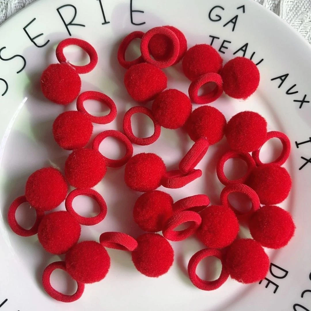 儿童新年红色高弹毛球皮筋拇指发圈甜美女童拜年喜庆橡皮筋扎头发