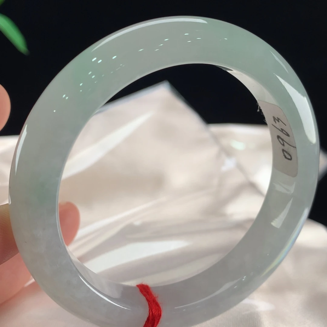 翡翠未镶嵌手镯0396