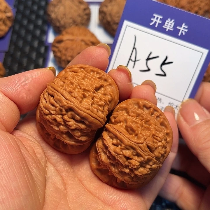 把件桃核44狮子A55