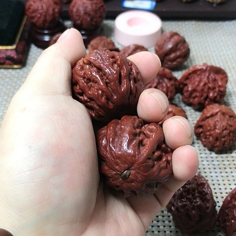 文玩核桃把件飃*龙