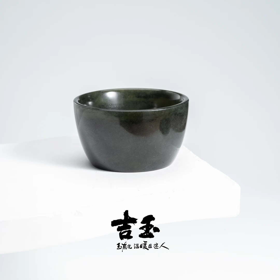 【吉玉0264-001】和田玉青花杯子30x46
