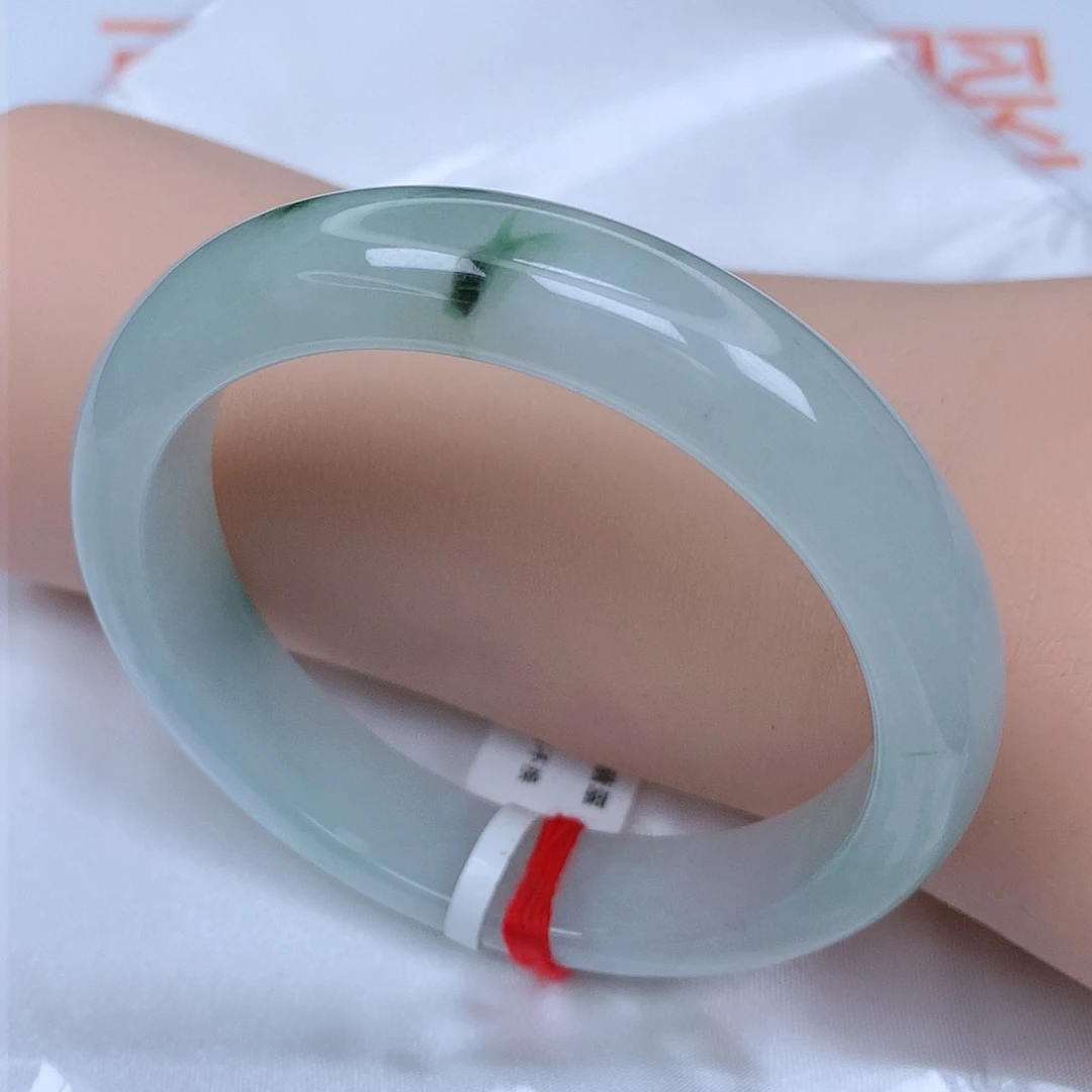 【闪购商品】未镶嵌手镯翡翠，55