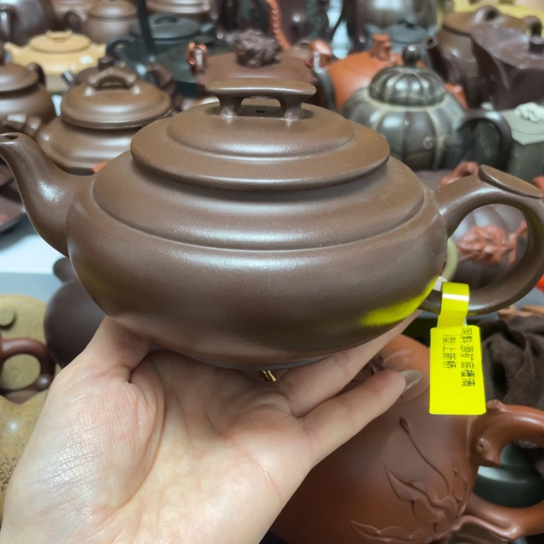 底槽青茶壶紫砂艺术作品