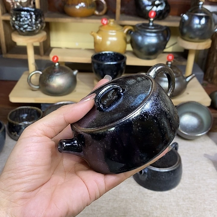 刘***刀云南建水柴烧碳化汉瓦