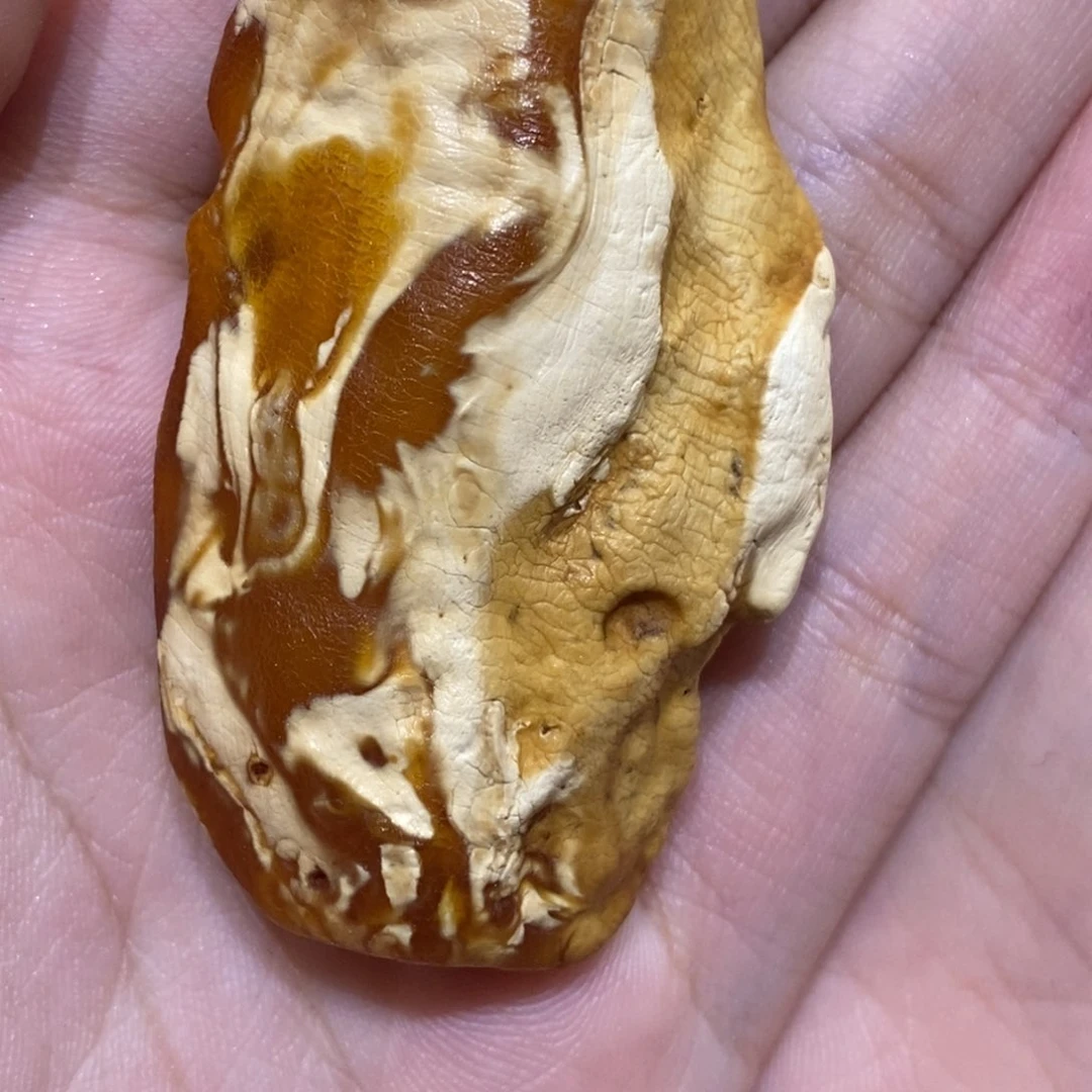 南***山定制琥珀蜜蜡原石