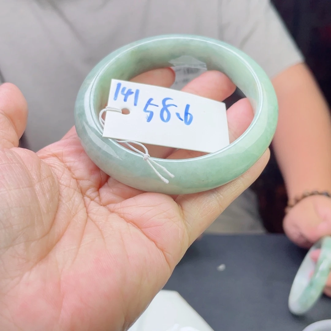 未镶嵌手镯翡翠141