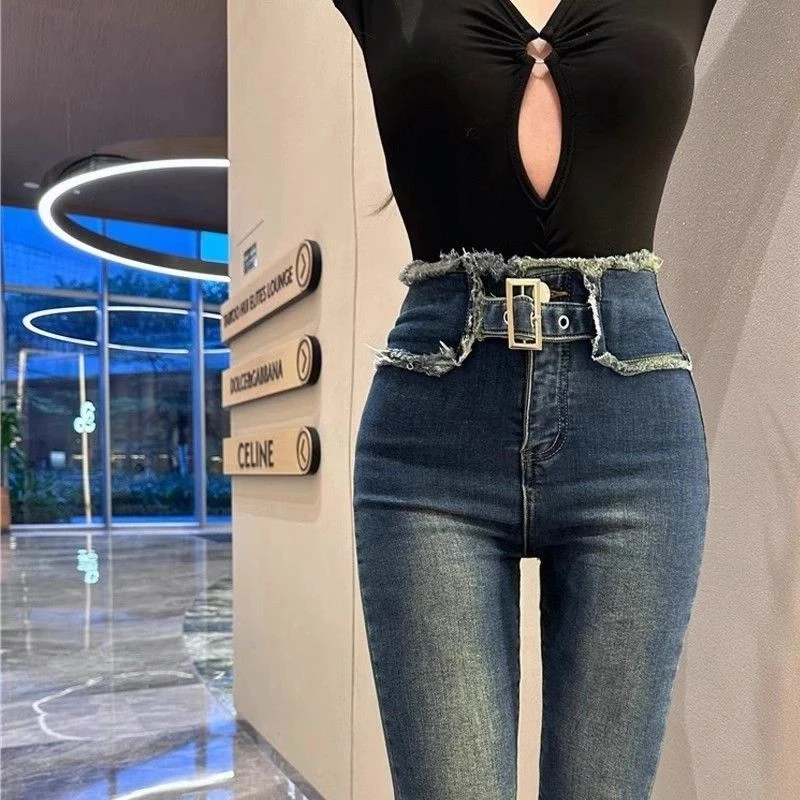 设计感时尚高腰修身显瘦牛仔裤2025秋季爆款高街弹力九分铅笔裤女