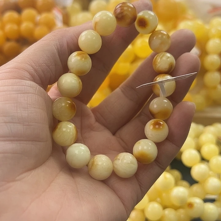 未镶嵌琥珀珠宝奇石