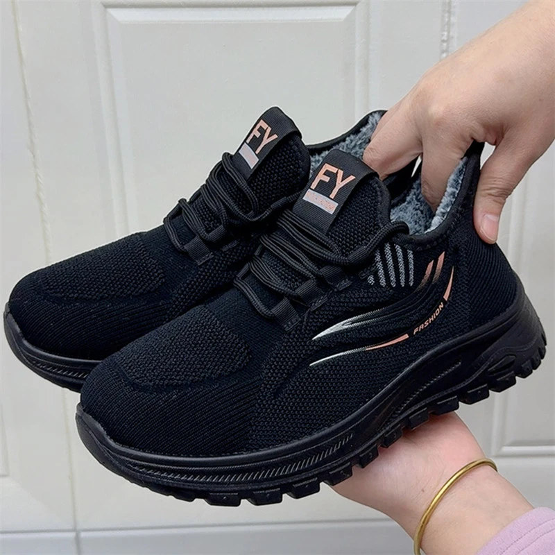 男士加绒加厚冬季保暖防寒户外休闲棉鞋老北京布鞋软底运动鞋