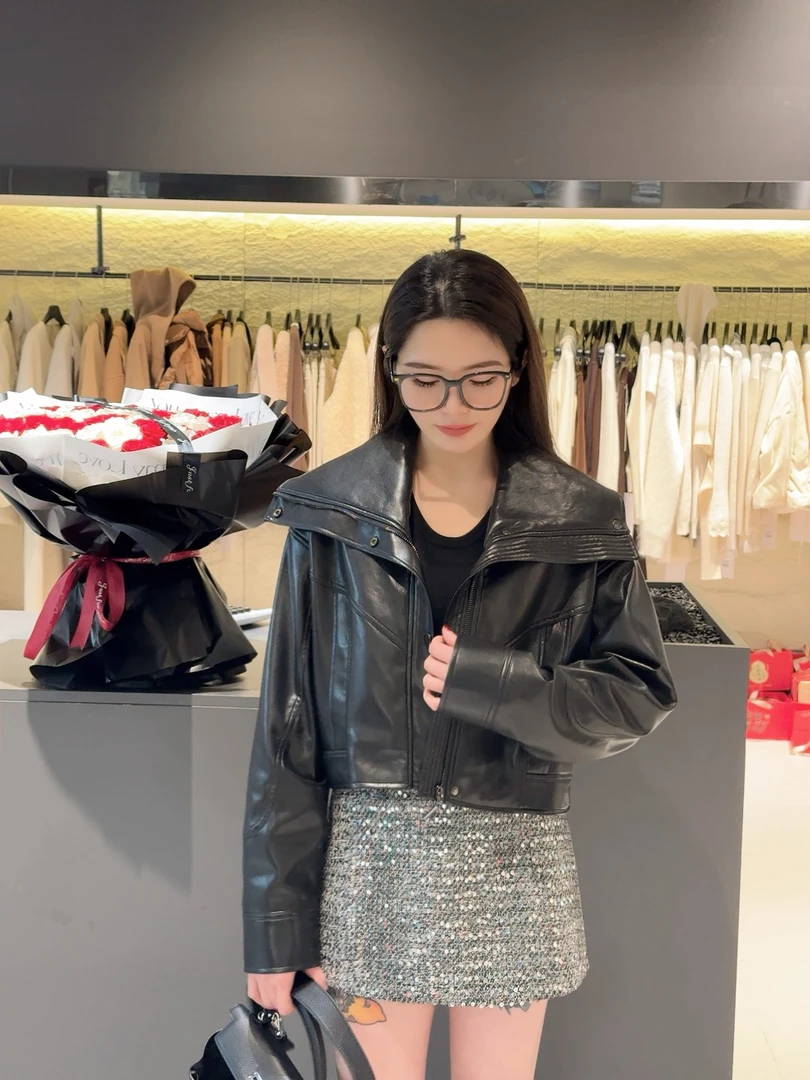 短款街头风宽松型皮衣韩版外套女装皮夹克时尚上衣秋冬拼接