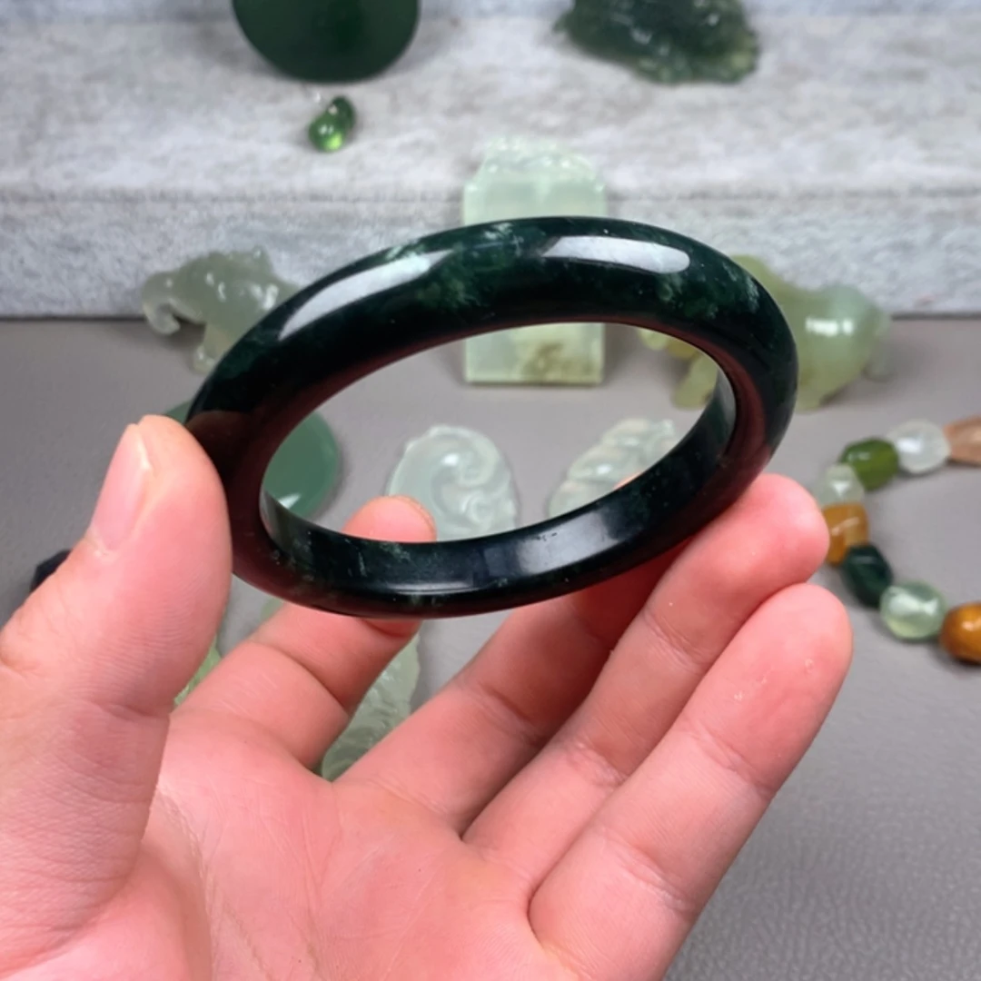 【闪购商品】未镶嵌蛇纹石玉岫玉