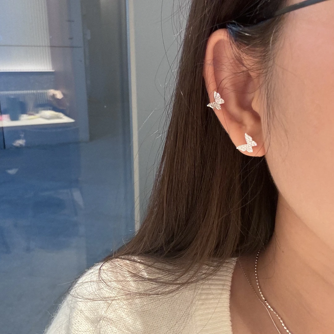 925银合成锆石耳饰 韩国 通体s925纯银 蝴蝶耳钉
