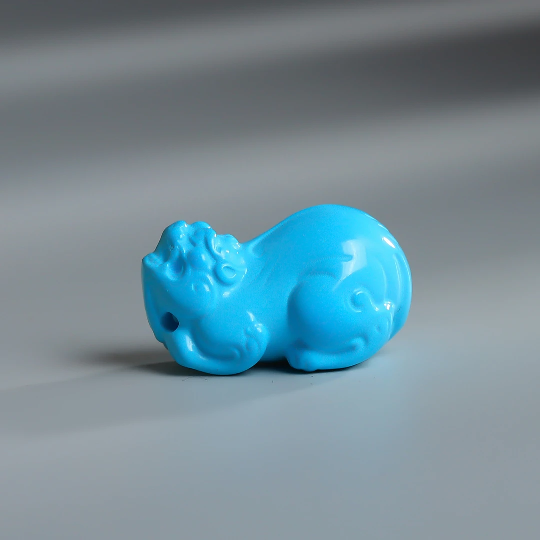 精品瓷高蓝色16/14/25mm雕刻瑞兽貔貅朝天吼挂件吊坠珠串diy配饰