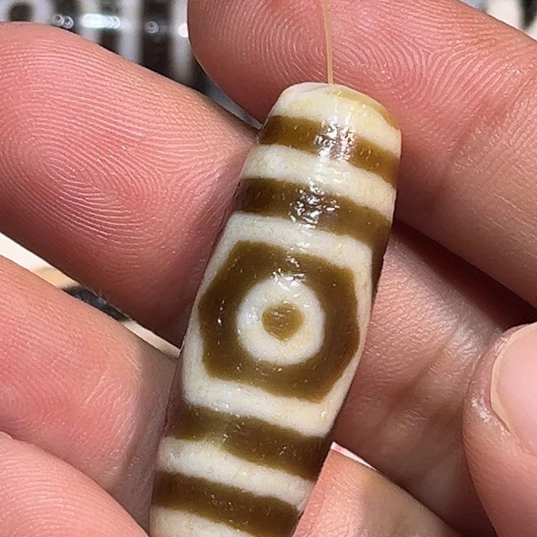 小***参未镶嵌颈饰玛瑙/玉髓