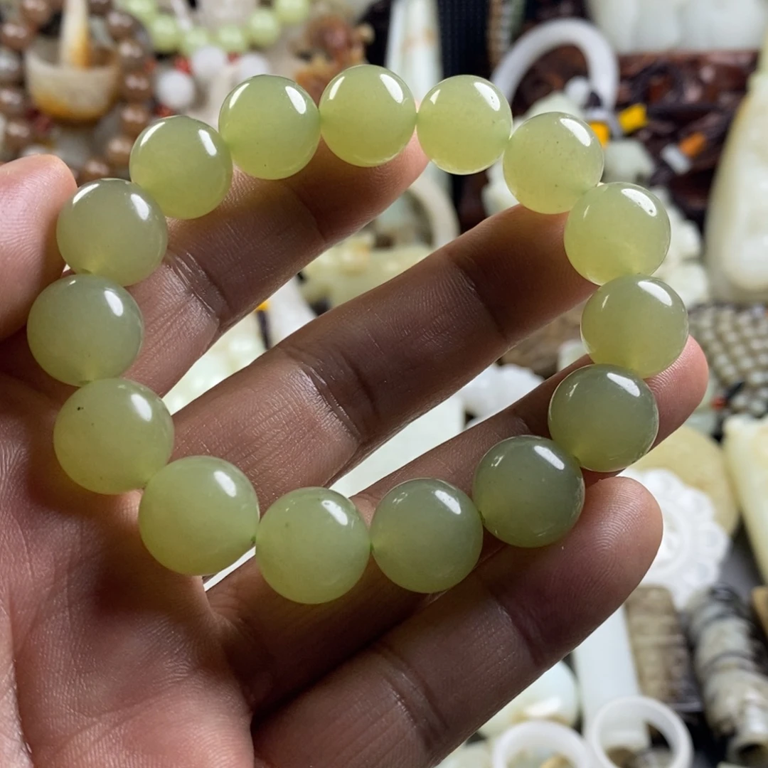 和田玉（糖玉）未镶嵌颈饰