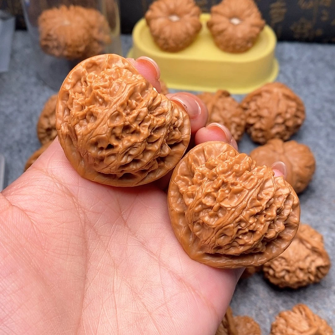 文玩核桃把件宫灯44.8