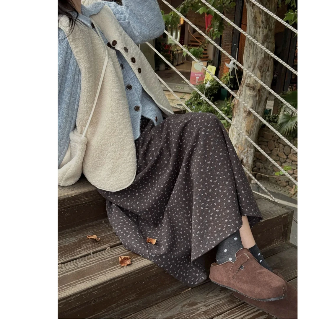 大码女装肥妹妹mm深灰色碎花毛呢裙秋冬高腰宽松显瘦中长裙200斤