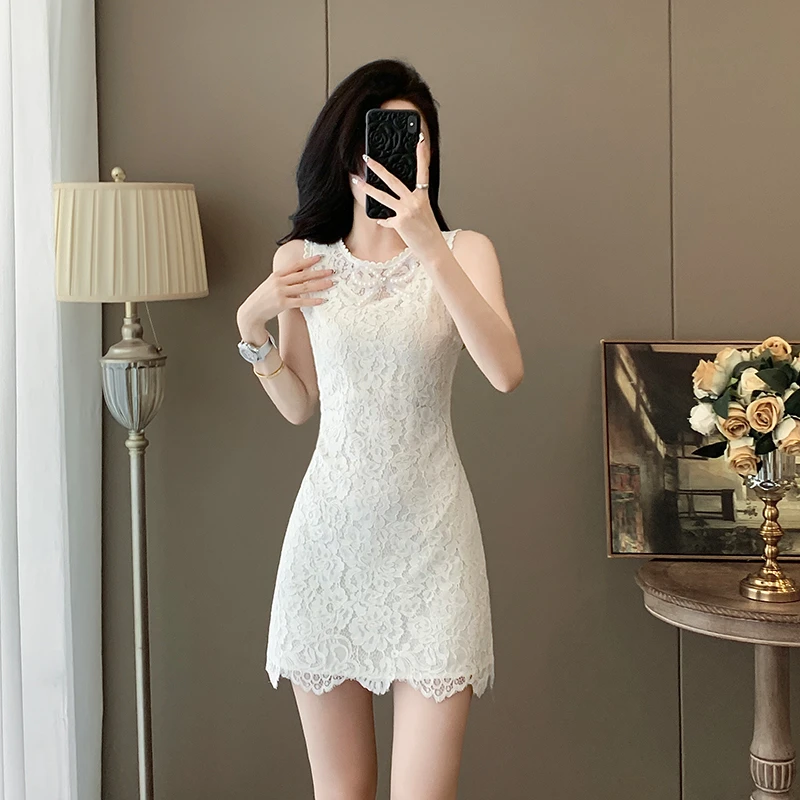 法式常规夏季款正肩版型无袖连衣裙少女包臀显瘦性感修身A字裙子