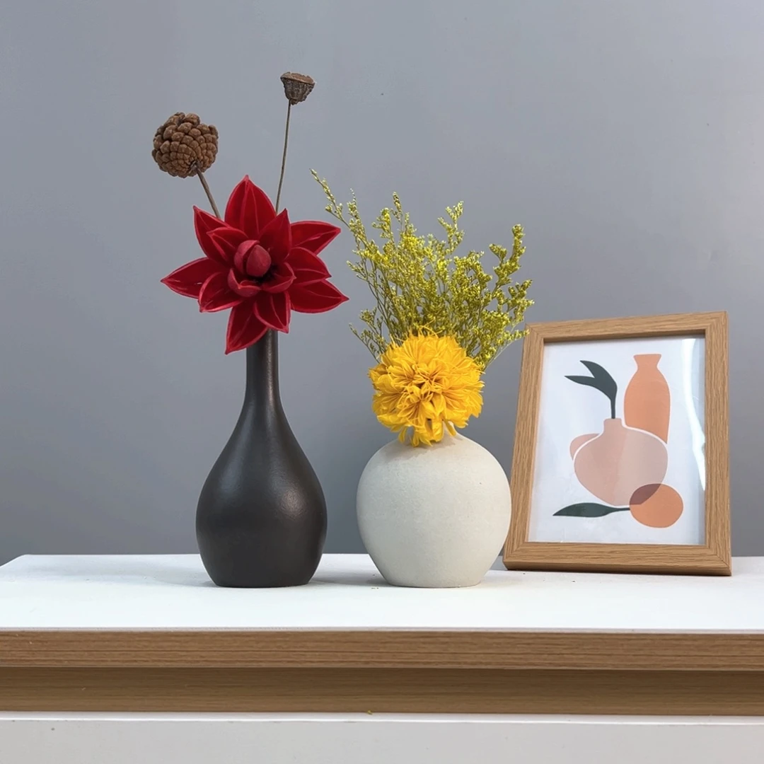 瓶花瓶带花高度20-30厘米左右