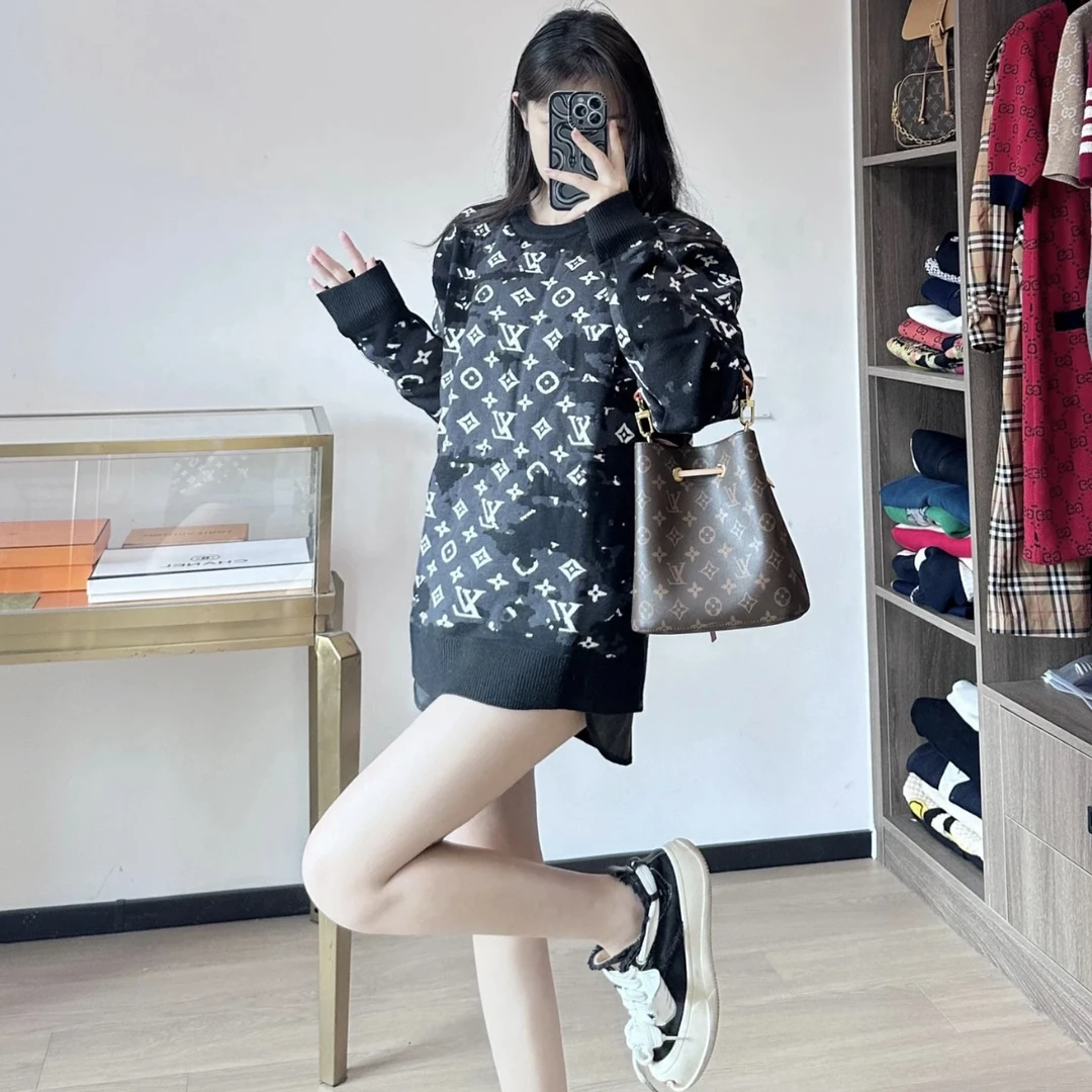 99新 LouisVuitton/路易威登 圆领针织衫/尺码s/E0222