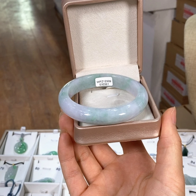 【闪购商品】颈饰未镶嵌翡翠迎