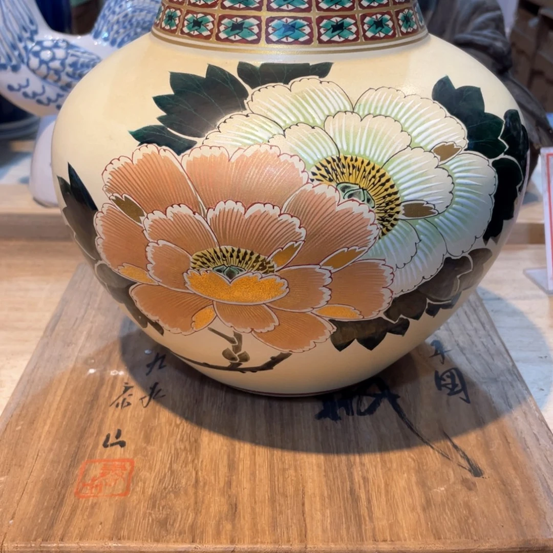 B****e工艺美术品工艺美术品