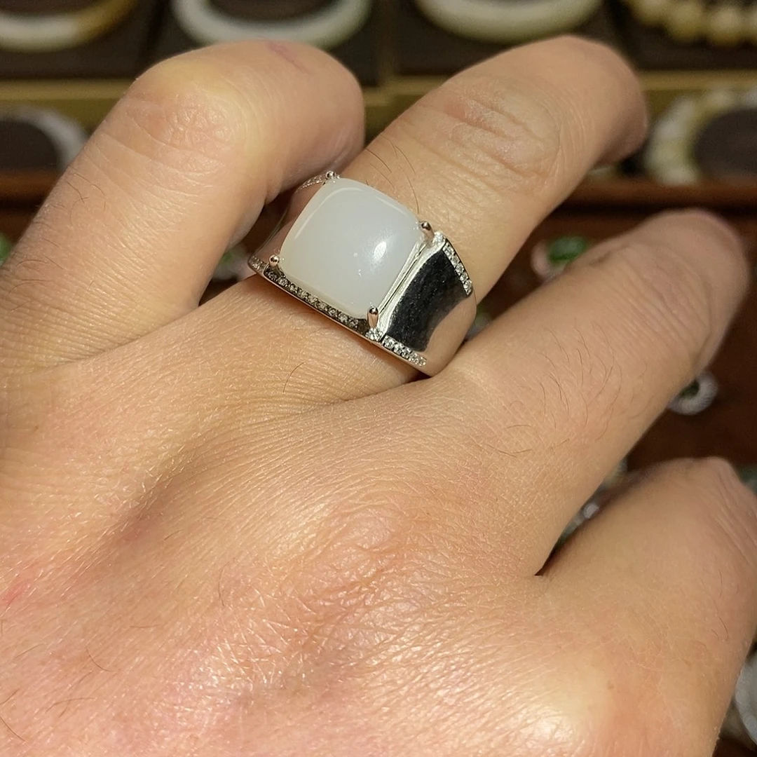 【闪购商品】银S925镶嵌戒指和田玉特*一