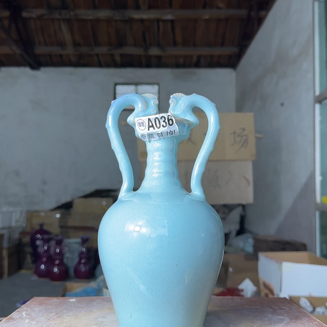 摆件郑家钧瓷摆件微瑕