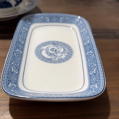 陶瓷碟一个陶瓷陶瓷