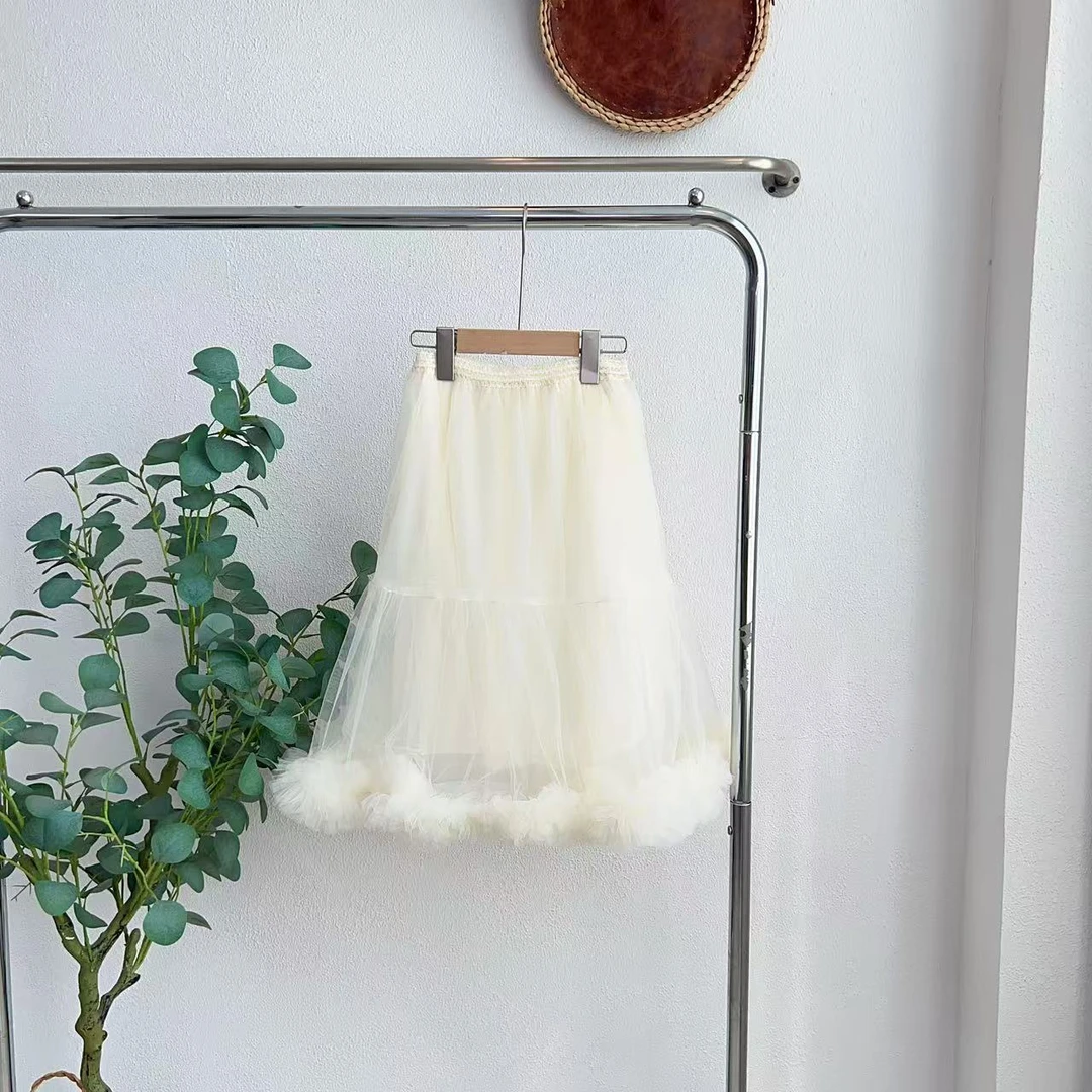 7172锁米色网纱半裙