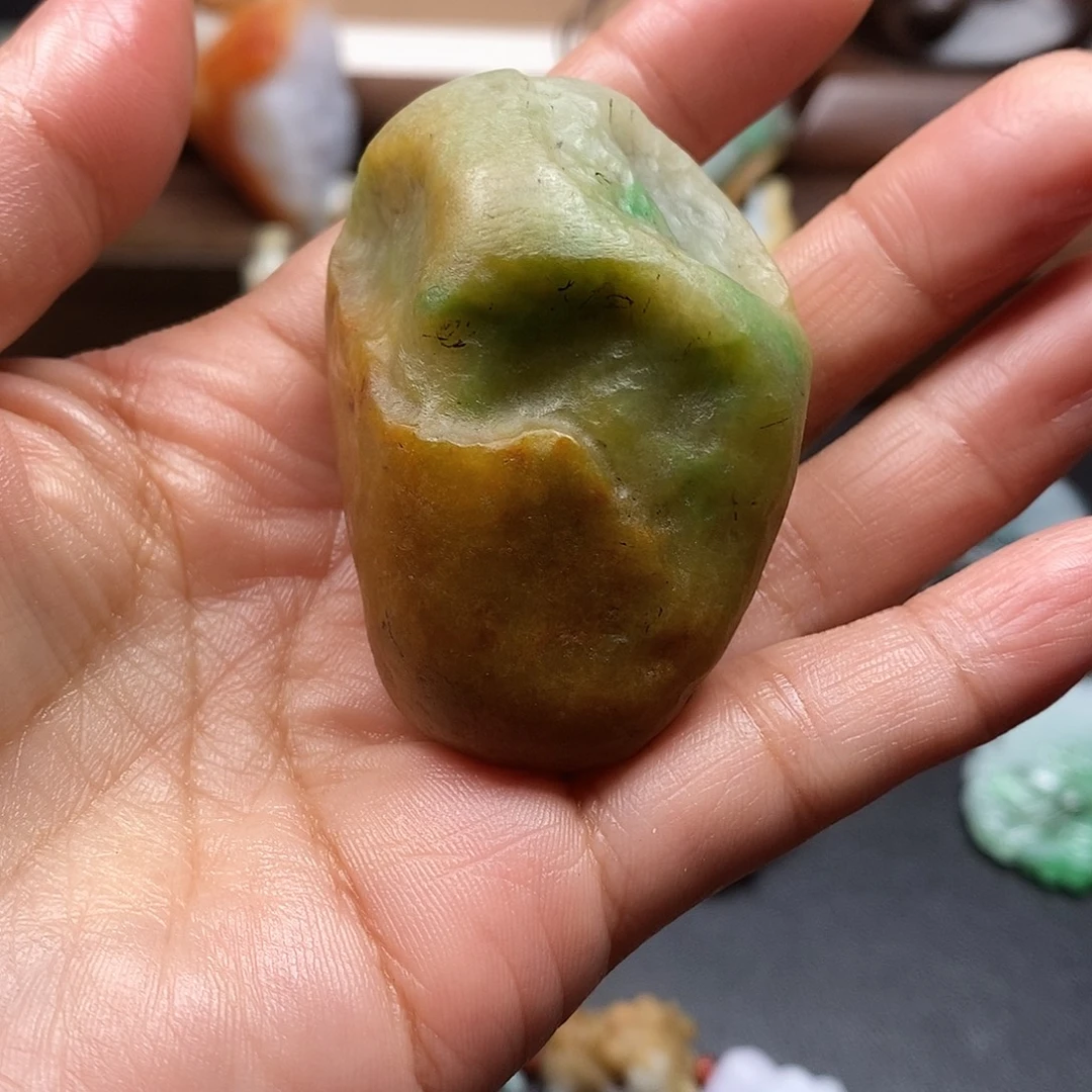 丑***活定制翡翠未镶嵌订制