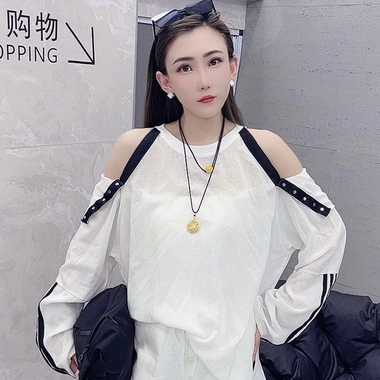 欧货好看洋气露肩设计上衣