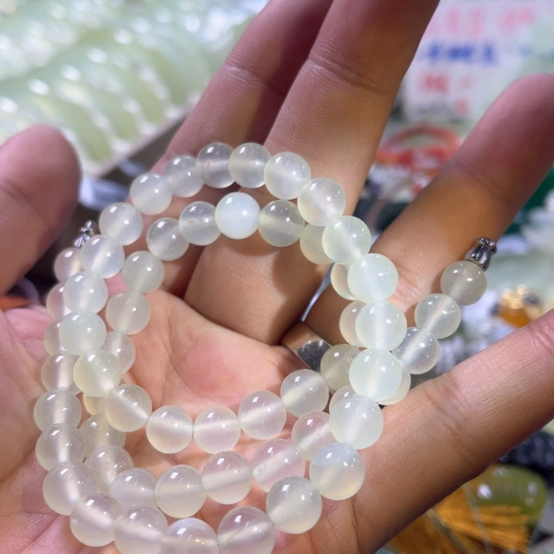 未镶嵌蛇纹石玉颈饰