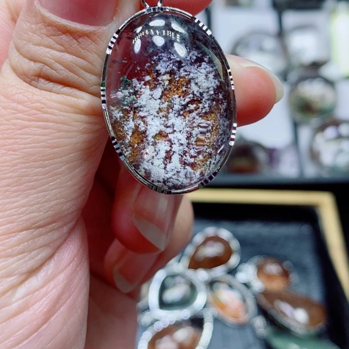 水晶颈饰未镶嵌我