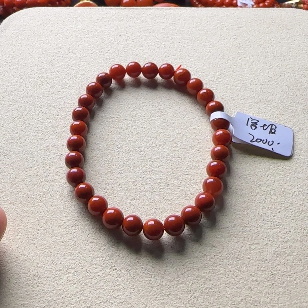 南红玛瑙手链未镶嵌官坡辣椒红