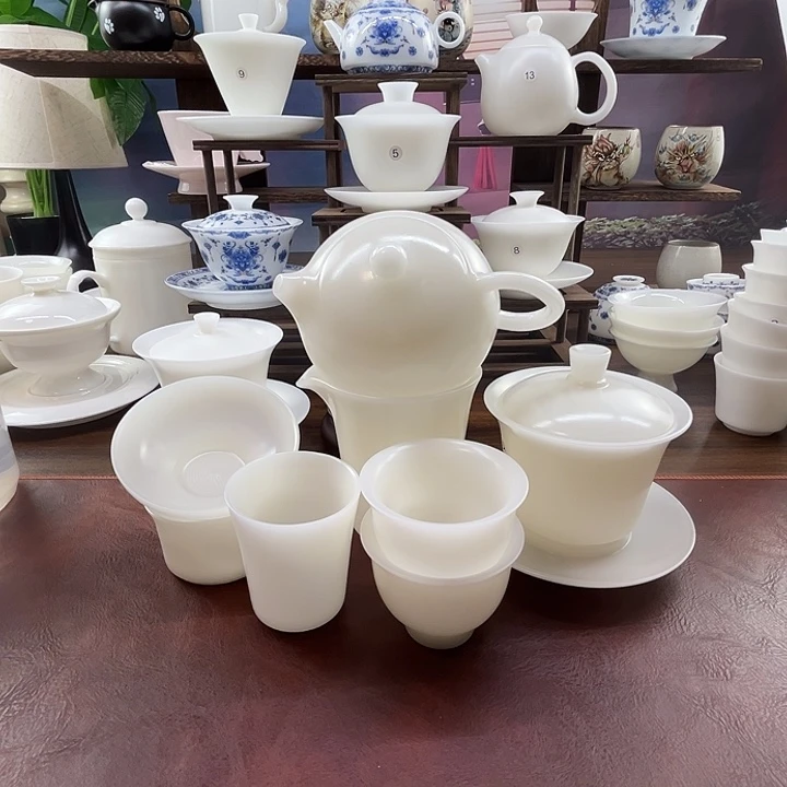 鲁***器82828828299292929