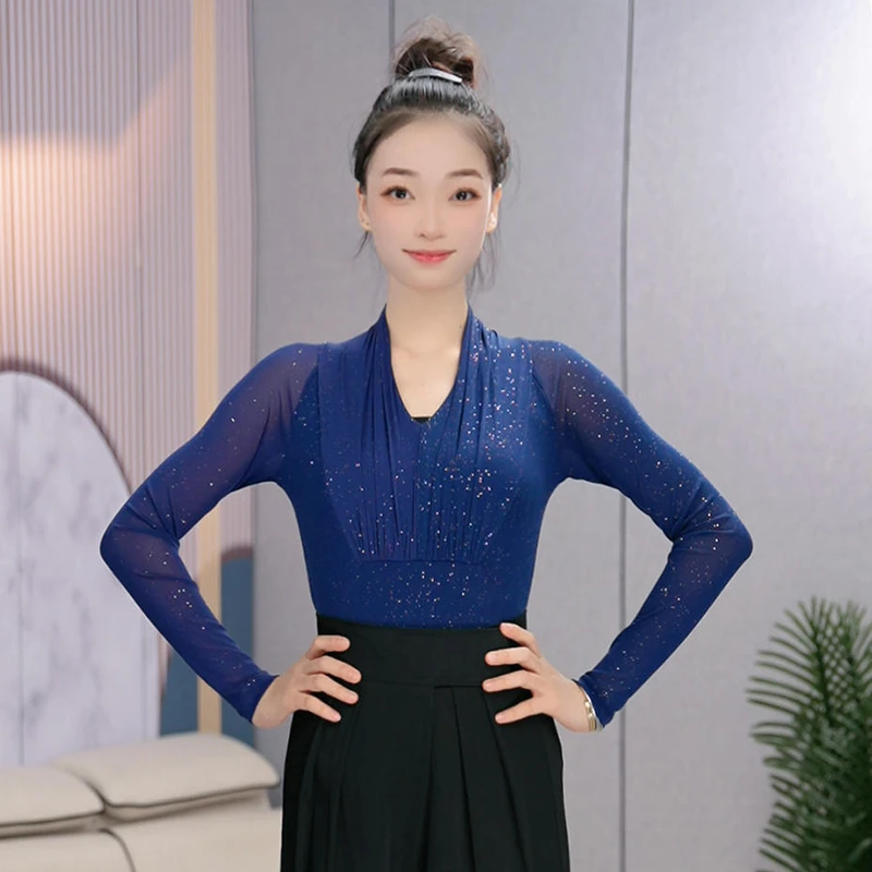 新款拉丁舞舞蹈服优雅高级感摩登舞演出服国标舞团服V领长袖上衣