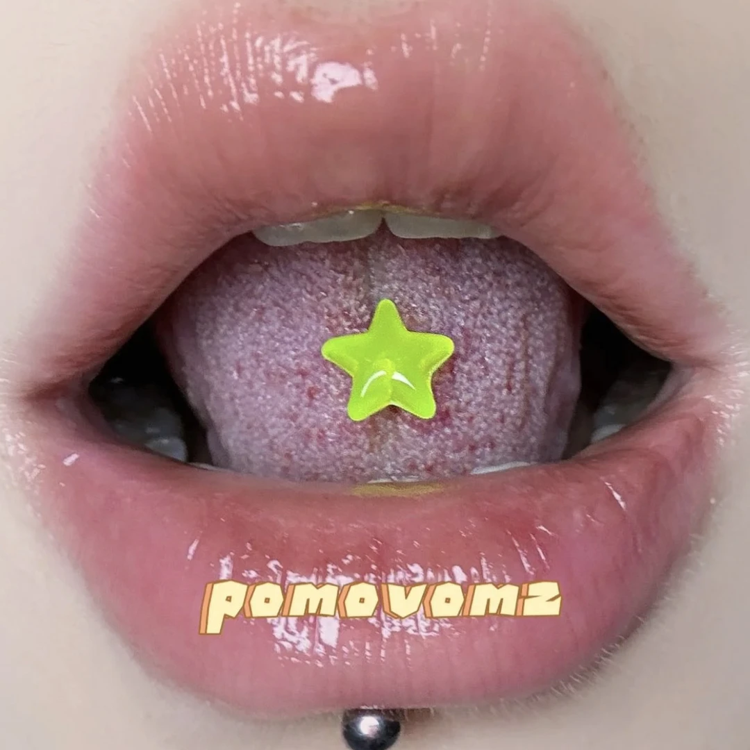 钛钢亚克力胸针 Pom｜亚克力夜光星星爆闪舌钉夜光钛钢舌钉