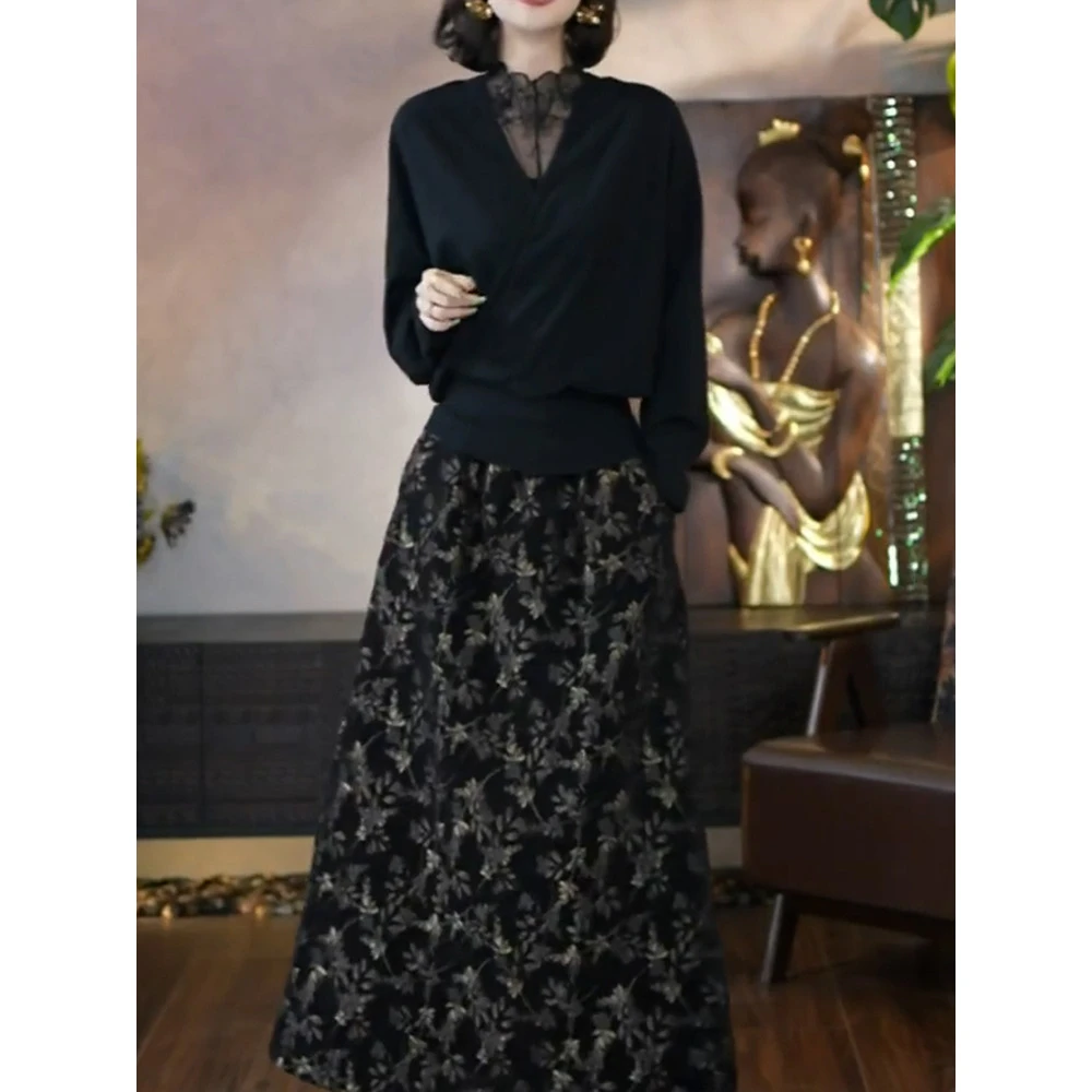 时尚洋气裙套装2025冬季新款韩系休闲百搭纯色长袖针织衫+半身裙