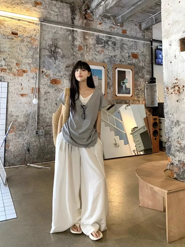 甜美风V领拼接撞色假两件短袖T恤女夏季设计感休闲宽松百搭上衣