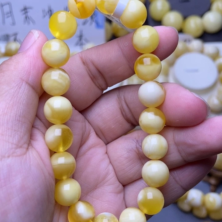 未镶嵌琥珀裸石蜜蜡101