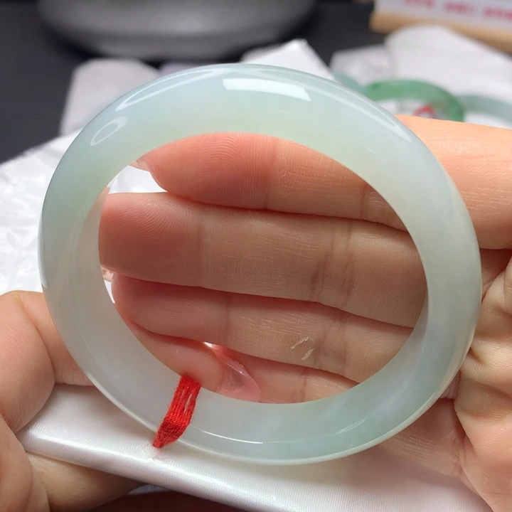 翡翠手镯未镶嵌58585959