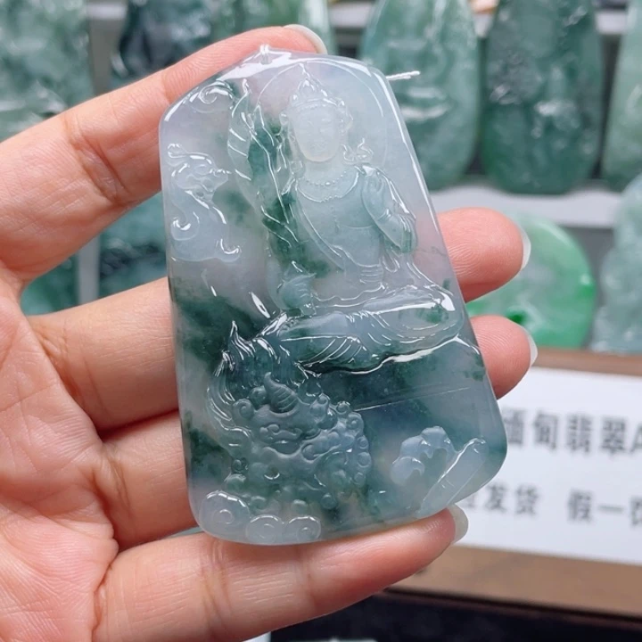 颈饰未镶嵌翡翠文殊菩萨
